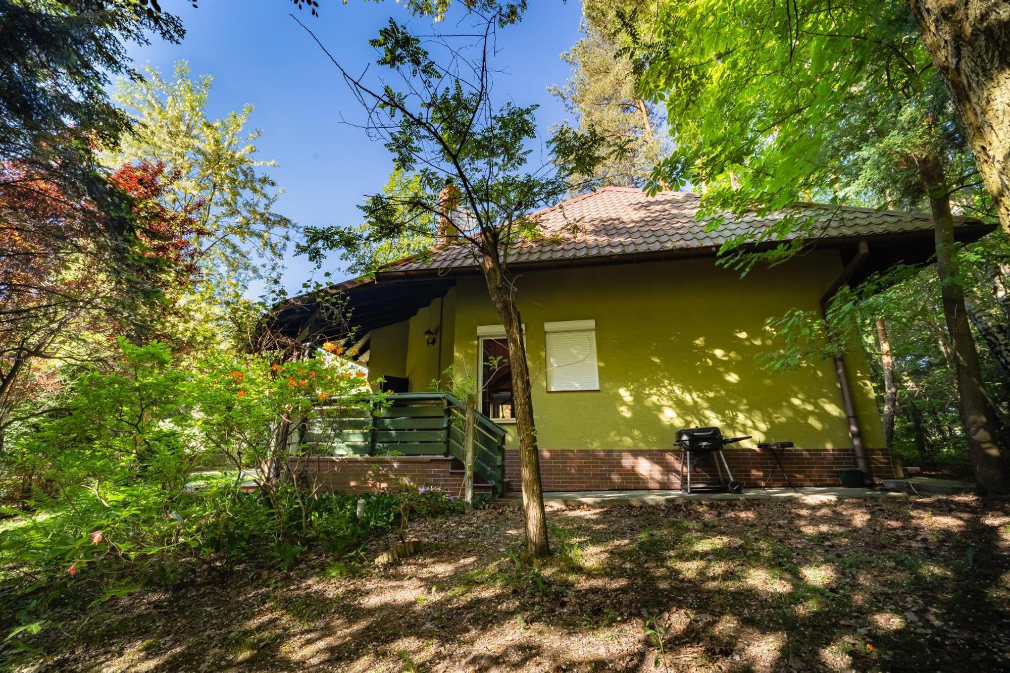 Вилла Dom Nad Stawem Rakszawa Экстерьер фото